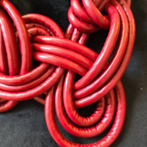 Womens Fashion Red Twisted Knotted Paracord Statement Necklace Jewelry - Picture 3 of 6